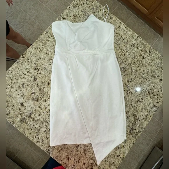 queen of the city white strapless bodycon dress Lulus Queen of the City White Strapless Bodycon Dress XL